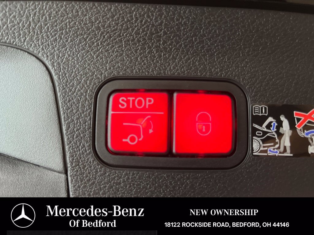 Used 2026 Mercedes-Benz GLS 450 4MATIC image 16