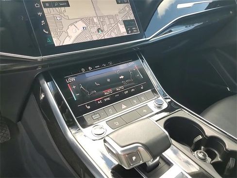 Used 2023 Audi Q7 3.0T Premium Plus image 19