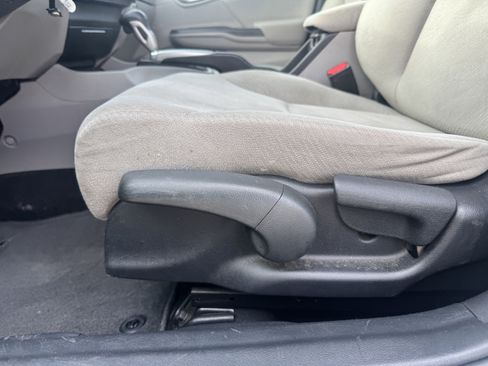 Used 2013 Honda Civic LX image 11