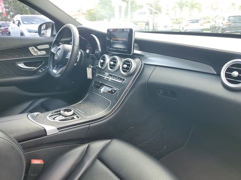 Used 2017 Mercedes-Benz C 300 Sedan image 39