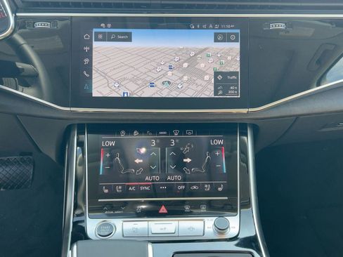 New 2025 Audi Q7 3.0T Prestige image 22