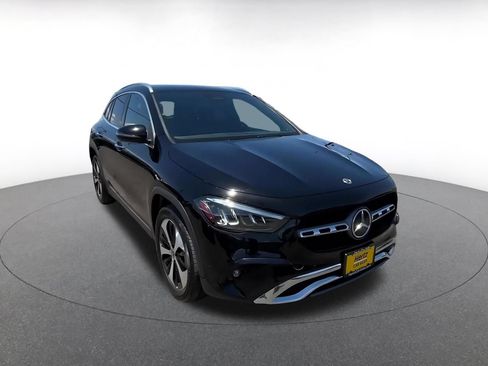 Used 2025 Mercedes-Benz GLA 250 image 3