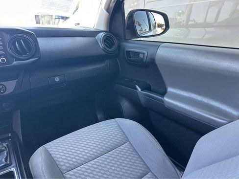 Used 2021 Toyota Tacoma SR w/ SR Convenience Package RWD image 17