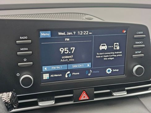 Used 2023 Hyundai Elantra SEL image 20