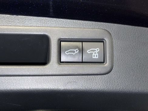 Used 2023 Lexus RX 350 Premium w/ Accessory Package AWD/4WD image 18