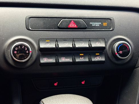 Used 2017 Kia Sportage LX w/ LX Popular Package image 10