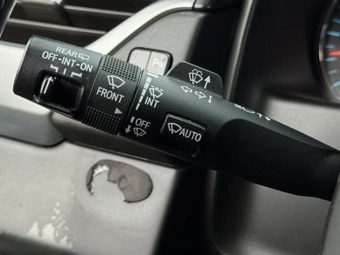 Used 2019 Chevrolet Tahoe Premier w/ RST Edition image 20