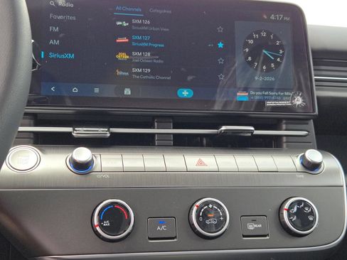 New 2027 Hyundai Kona SE AWD/4WD image 18