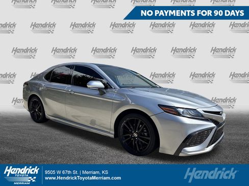 Used 2023 Toyota Camry XSE w/ Cold Weather Package AWD/4WD image 1