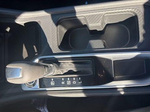 Used 2025 Nissan Sentra SV FWD image 15