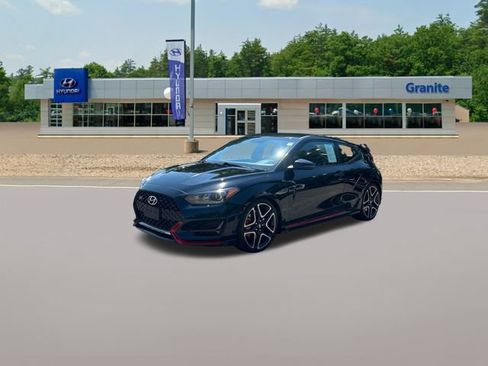Used 2020 Hyundai Veloster N w/ Performance Package FWD image 3