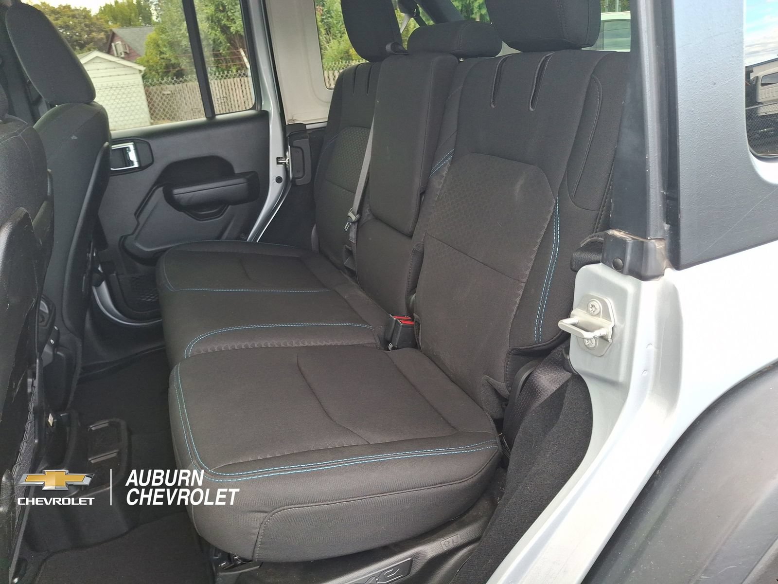 Used 2024 Jeep Wrangler Unlimited Rubicon 4xe AWD/4WD image 18