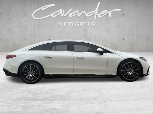 Used 2022 Mercedes-Benz EQS 450+ Sedan image 17