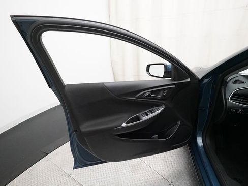 Used 2024 Chevrolet Malibu LT image 27