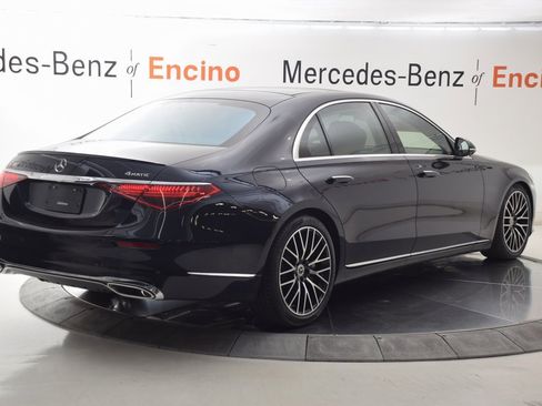New 2025 Mercedes-Benz S 580 4MATIC Sedan image 6