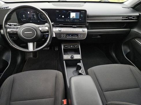 Used 2024 Hyundai Kona SEL w/ Convenience Package image 6