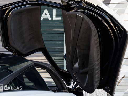 Used 2021 McLaren 765LT image 34