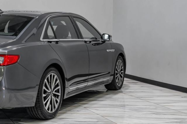 Used 2019 Lincoln Continental Select FWD image 13