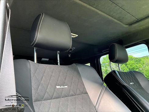 Used 2018 Mercedes-Benz G 550 Squared image 28