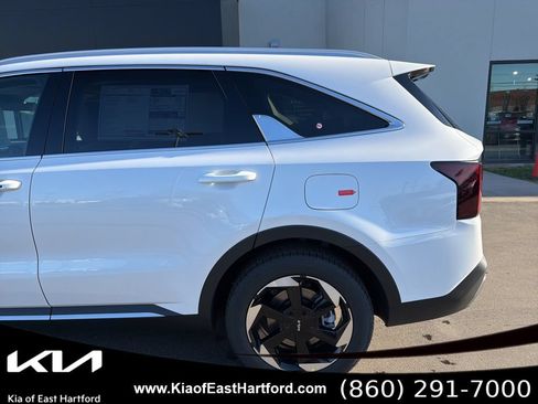 New 2026 Kia Sorento EX w/ EX Premium Package AWD/4WD image 9