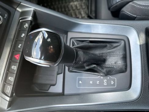 Used 2019 Audi Q3 2.0T Prestige AWD/4WD image 21
