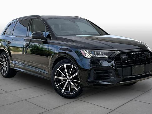 Used 2023 Audi Q7 3.0T Prestige w/ Prestige Package AWD/4WD image 3
