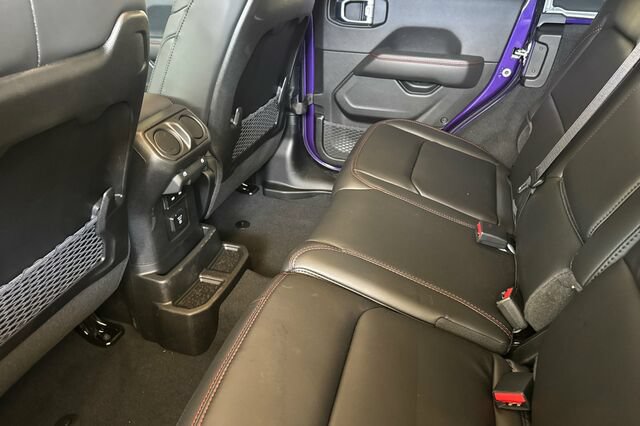 New 2026 Jeep Wrangler Unlimited Rubicon AWD/4WD image 9