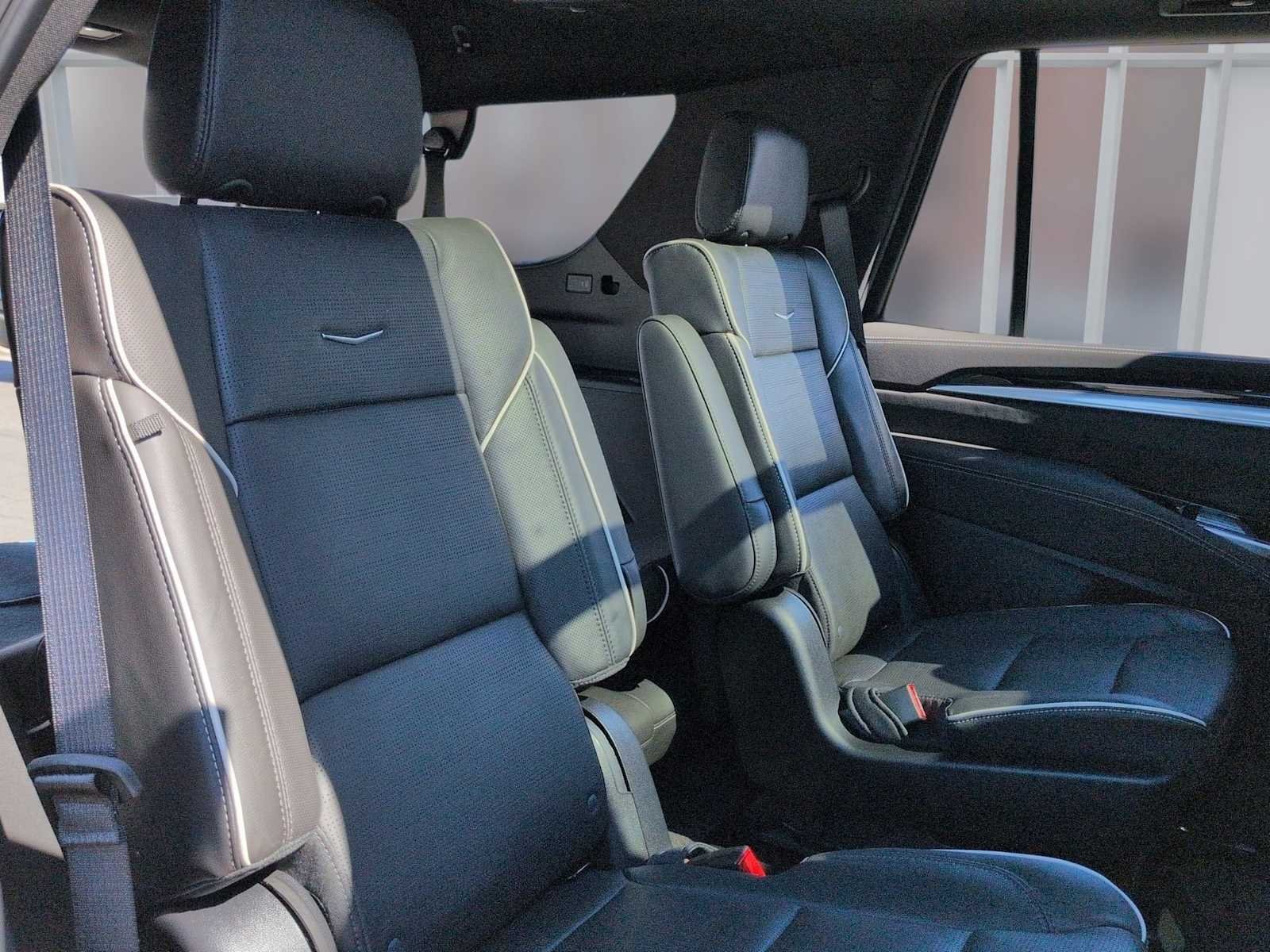New 2026 Cadillac Escalade Sport w/ Touring Package AWD/4WD image 27