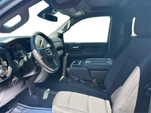 New 2025 GMC Sierra 2500 Pro w/ Convenience Package image 10