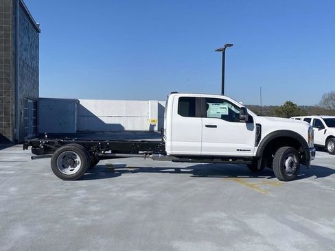 New 2026 Ford F550 4x4 Supercab Super Duty image 2