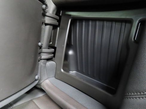 Used 2024 Chevrolet Silverado 1500 High Country image 52