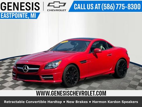 Used 2015 Mercedes-Benz SLK 250 image 1