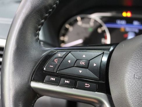 Used 2020 Nissan Altima 2.5 SV AWD/4WD image 14