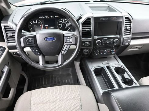 Used 2016 Ford F150 XLT w/ Equipment Group 302A Luxury AWD/4WD image 11