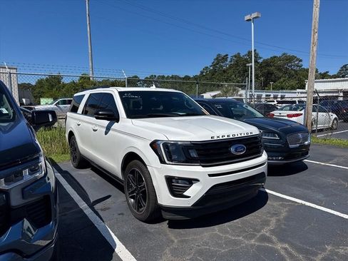 Used 2020 Ford Expedition Max Limited w/ Equipment Group 303A RWD image 1