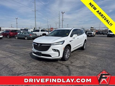 Used 2024 Buick Enclave Essence w/ LPO, Floor Liner Package image 1