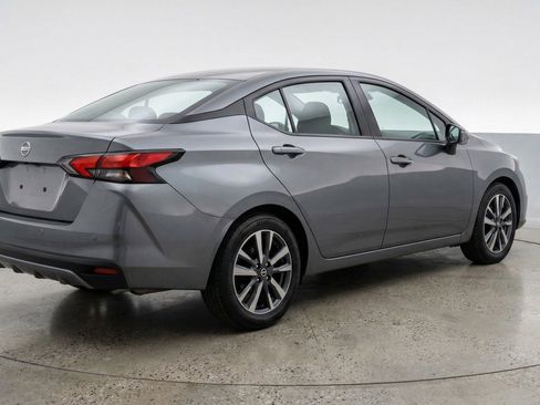 Used 2025 Nissan Versa SV FWD image 9