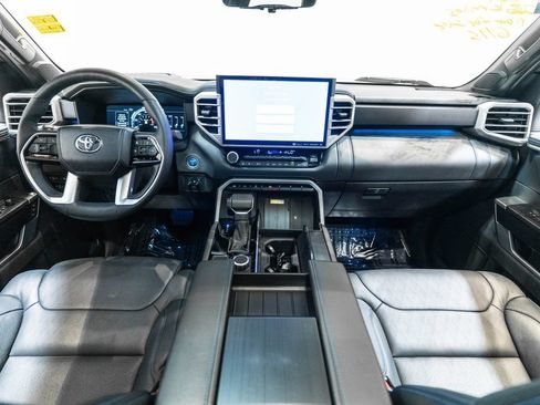 Used 2024 Toyota Tundra Platinum AWD/4WD image 15