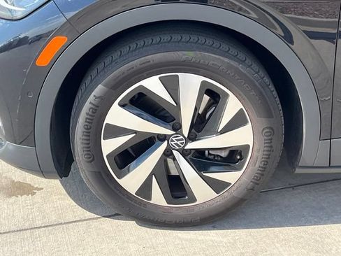 Used 2024 Volkswagen ID.4 2WD image 8