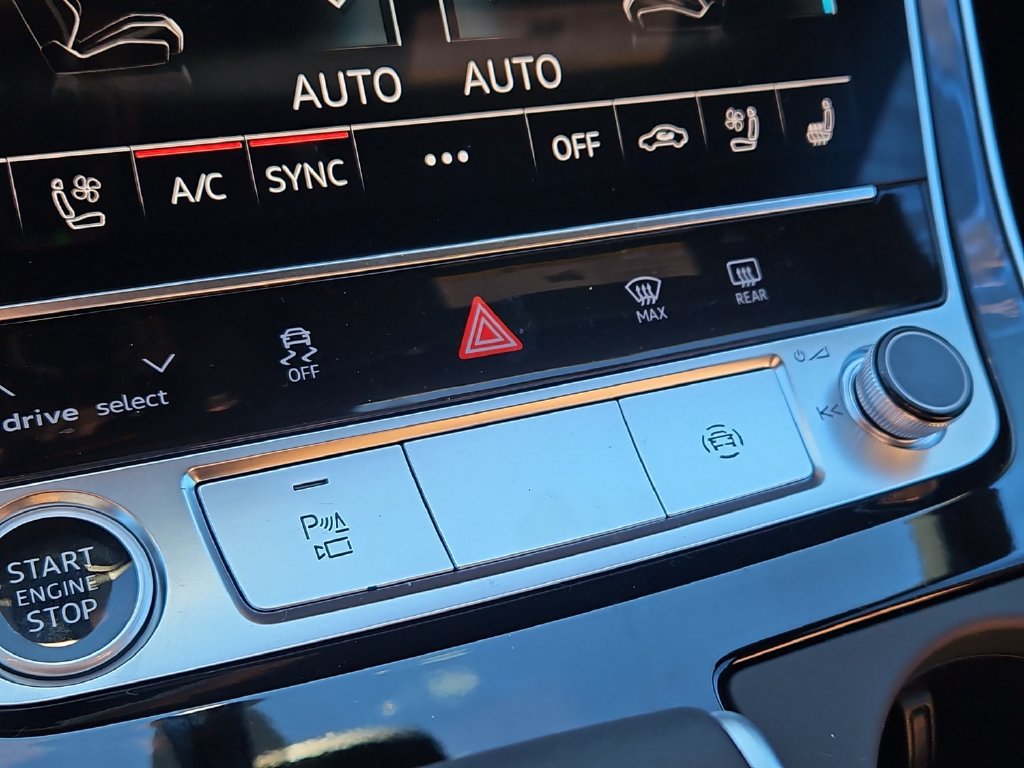 New 2027 Audi Q8 Premium Plus AWD/4WD image 11