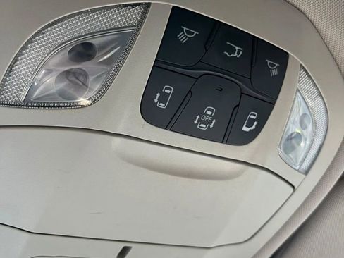 Used 2017 Chrysler Pacifica Touring-L Plus w/ Advanced Safetytec Group image 18