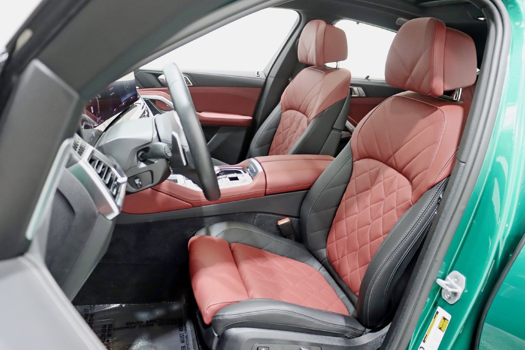 Used 2026 BMW X6 M60i w/ Executive Package AWD/4WD image 29