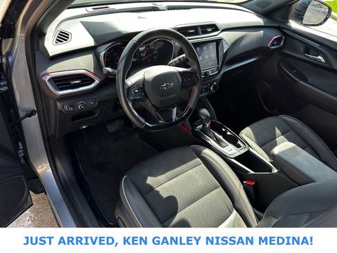 Used 2023 Chevrolet TrailBlazer RS w/ Convenience Package image 9