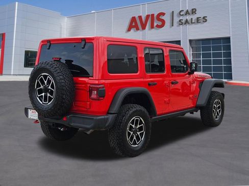 Used 2025 Jeep Wrangler Unlimited Rubicon image 6