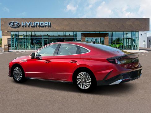 New 2026 Hyundai Sonata SEL FWD image 4