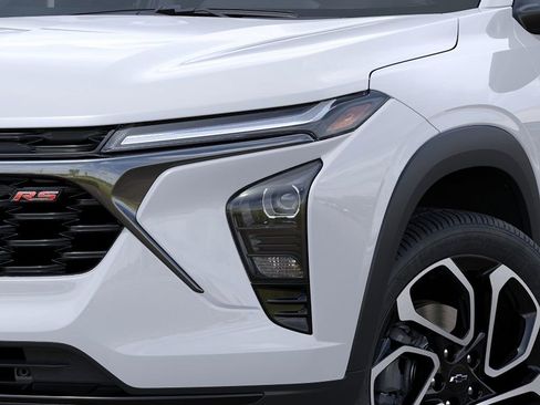 New 2026 Chevrolet Trax RS FWD image 10