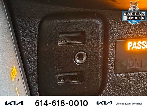 Used 2022 Chevrolet Trax LT w/ LT Convenience Package AWD/4WD image 30