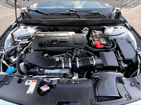 Used 2022 Honda Accord Sport image 32