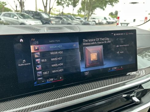 Used 2023 BMW X7 M60i w/ Executive Package AWD/4WD image 21