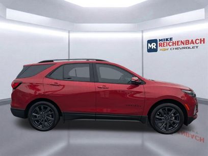 Used 2022 Chevrolet Equinox RS w/ RS Leather Package